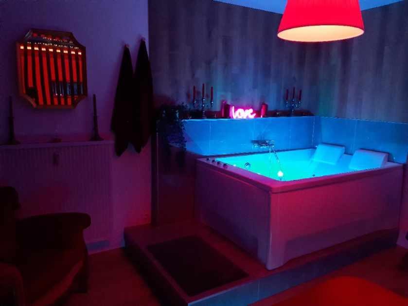 Superbe Appartement Colmar Avec Vue Et Jacuzzi Exterior foto
